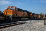 BNSF 3951, BNSF 5262, and BNSF 5119